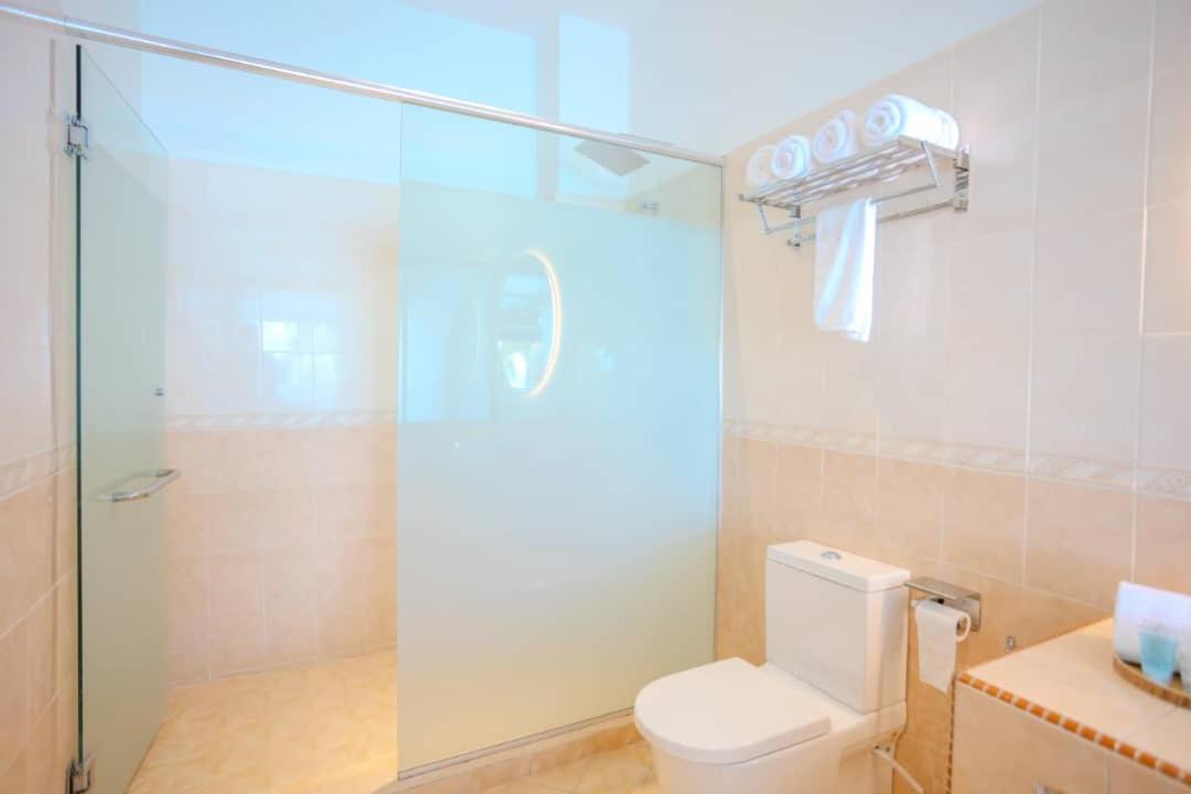 Suntai Villa, Beachfront Suites Kampong Si Ginting Luaran gambar