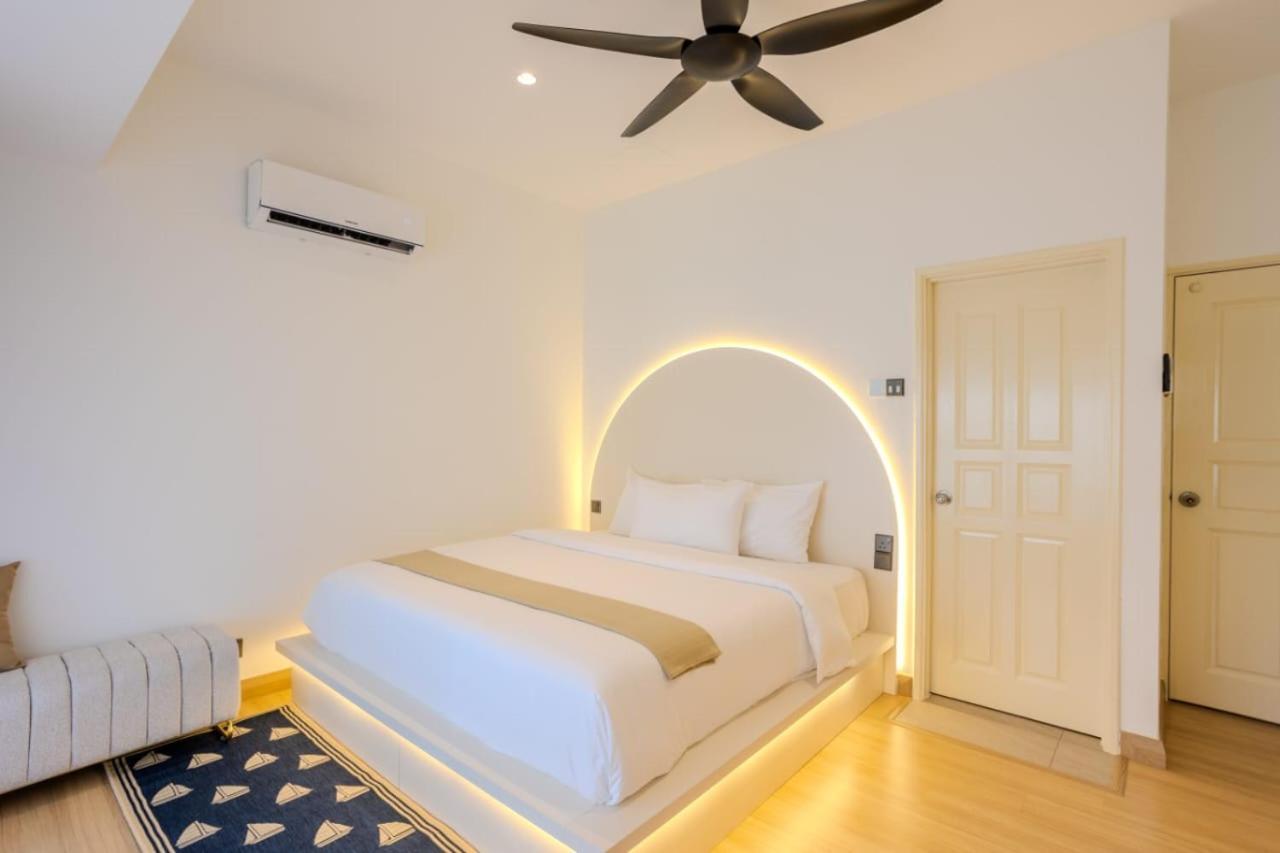 Suntai Villa, Beachfront Suites Kampong Si Ginting Luaran gambar